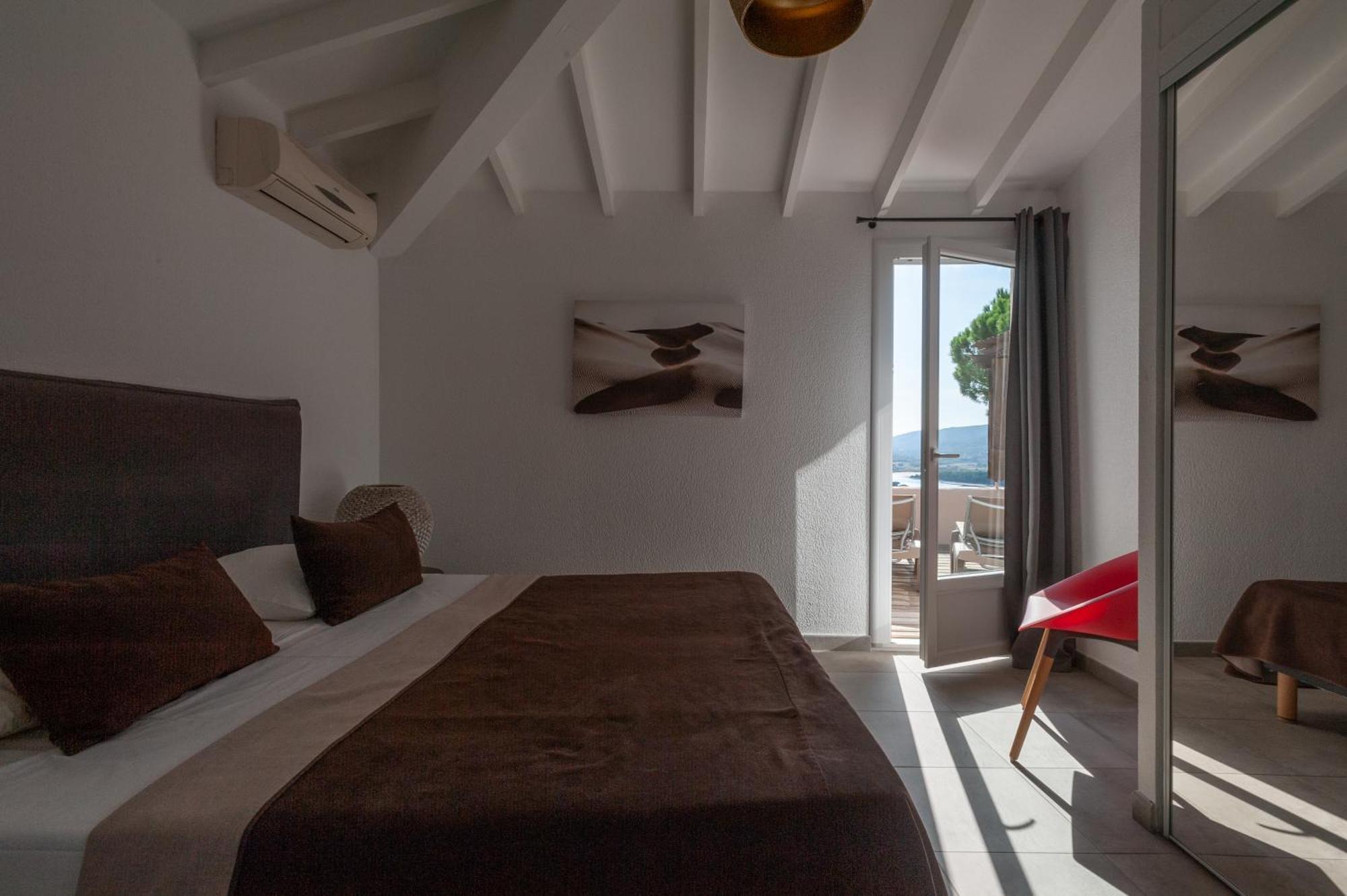 Appartement Marina Di Santa Giulia ポルトヴェッキオ エクステリア 写真